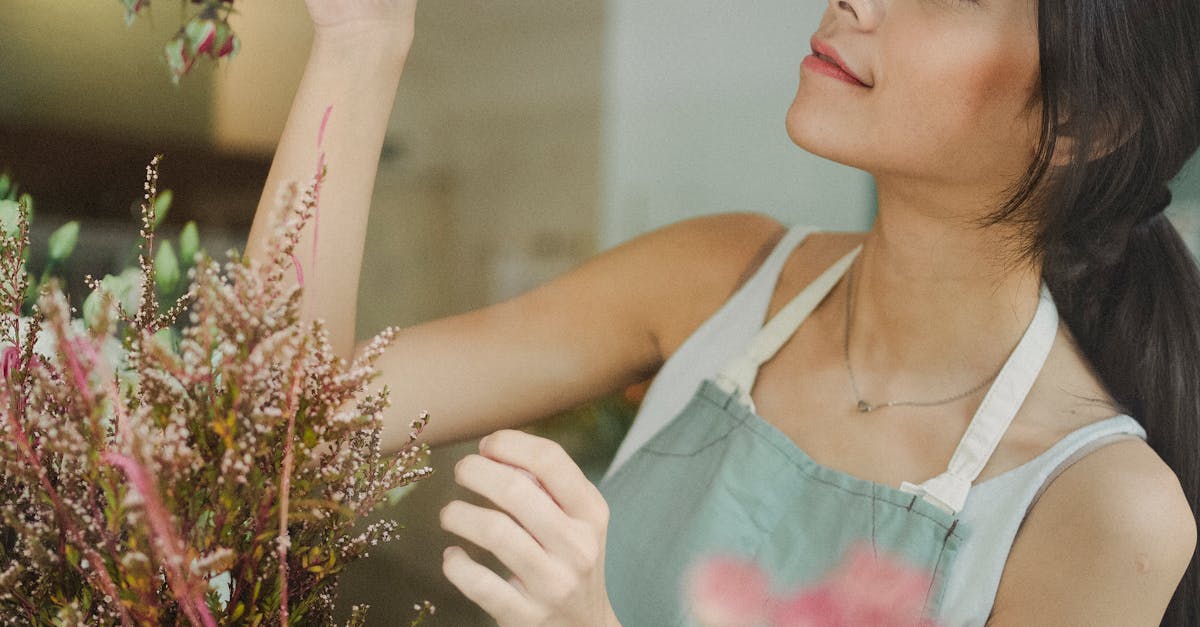 How to Choose the Right Flowers for Corporate Events