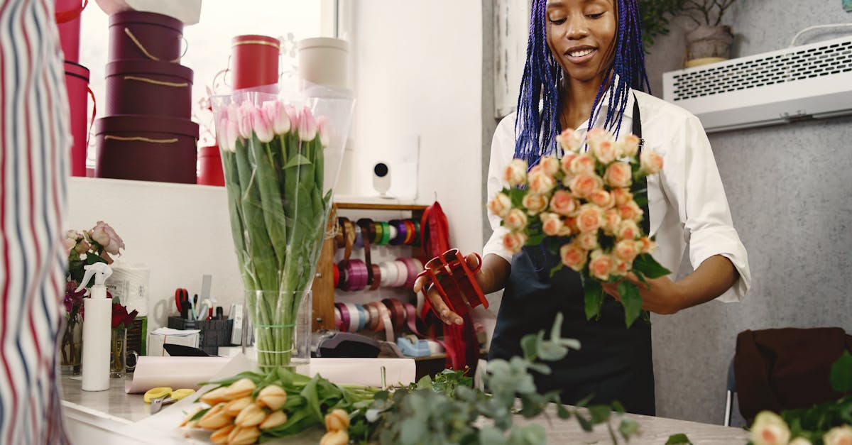 Seasonal Blooms: Tailoring Floral Arrangements for Corporate Events